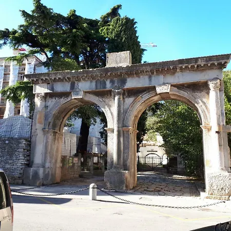 Casa Alesole Pula